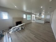 Photo - 311 W Newmark Ave