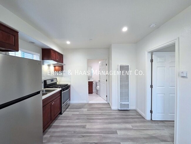 Photo - 1759 Cerritos Ave Unit A