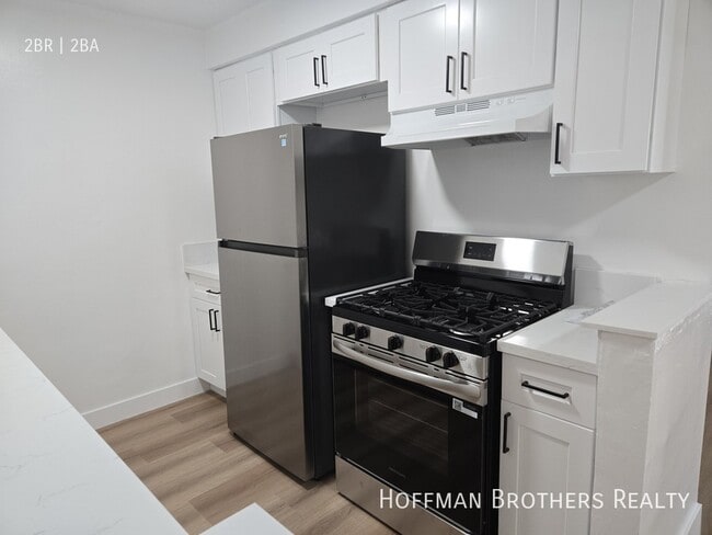 Photo - 8206 Romaine St Unit 1