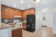 Photo - 375 E 20th St