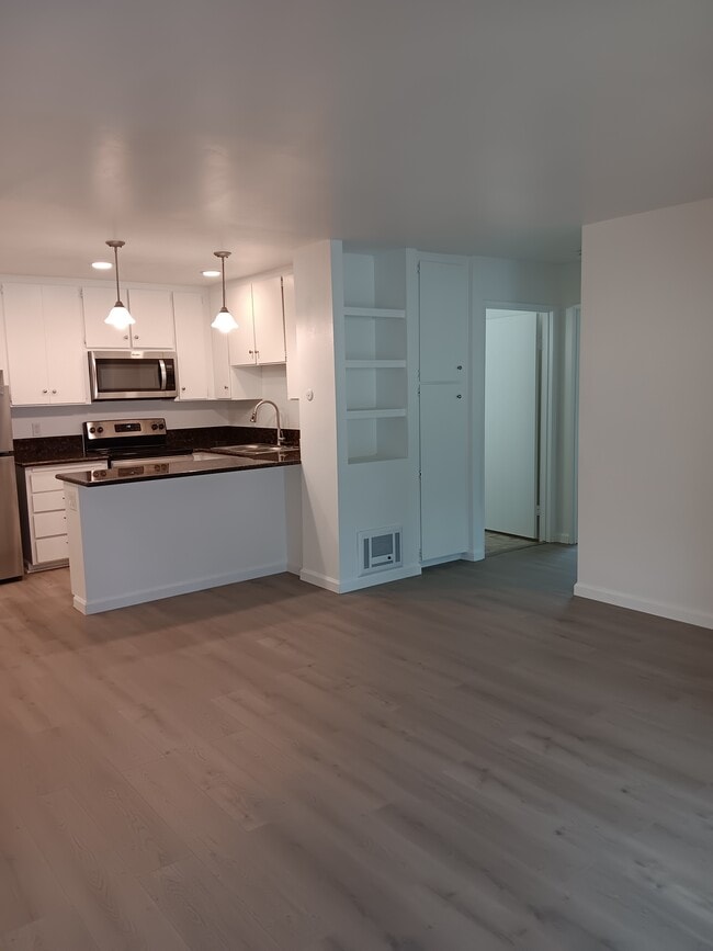 Photo - 6362 Rancho Mission Rd Unit 701