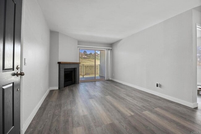 Photo - 1650 S El Camino Real Unit 201