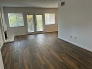 Photo - 625 W Main St Condo