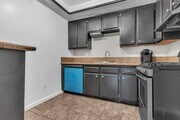 Photo - 574 Derby Rd Townhome
