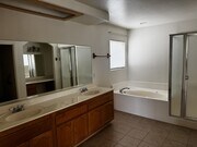 Photo - 16324 Victoria Dr