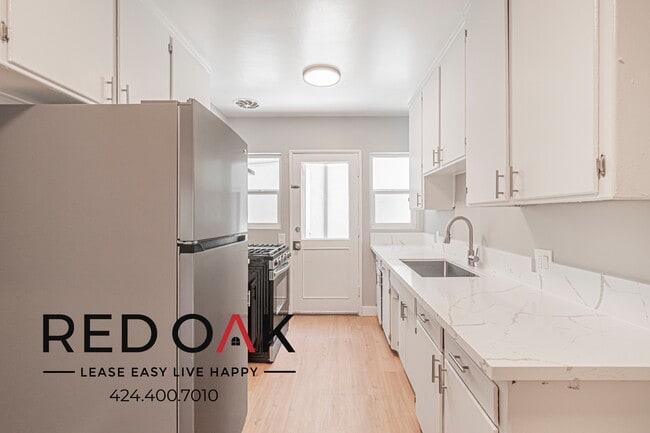 Photo - 4646 Coliseum St Unit 12