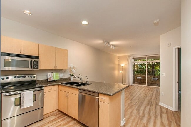 Photo - 1 Bedroom centrally located in Little Italy!! Unit 239