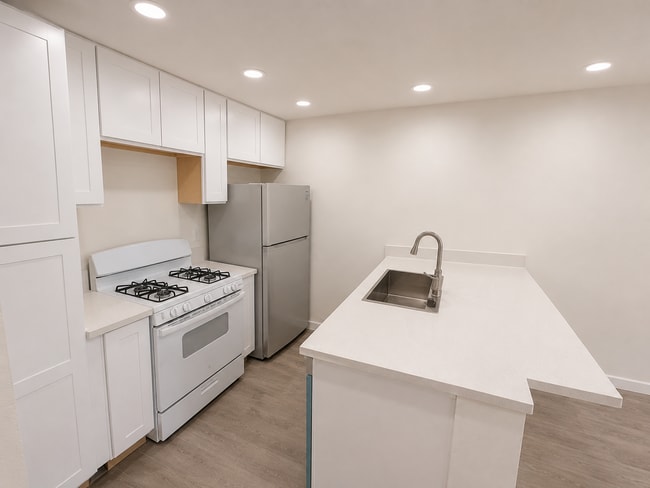 Photo - 537 W Colden Ave Unit 533 1/2