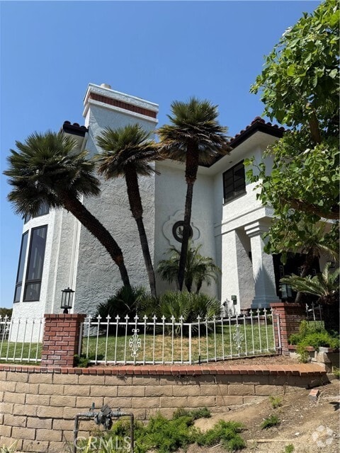 Building Photo - 4441 Los Patos Ave Rental