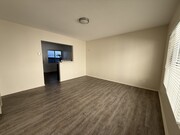 Living Room - 140 Virginia St Unit C