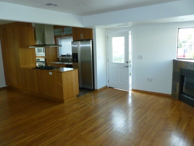 Photo - 4160 W 163rd St