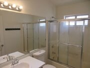 Photo - Wonderful townhouse on Glenoaks!