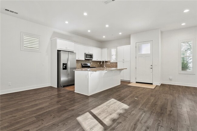 Photo - 202 W Tribella Ct