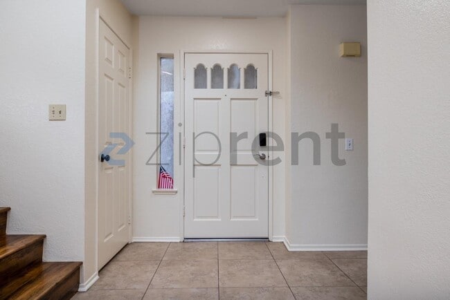 Photo - Unit