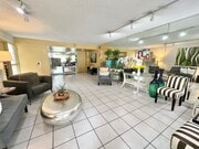 Photo - Top Floor 1 Bedroom Bixby Park Top Floor C... House