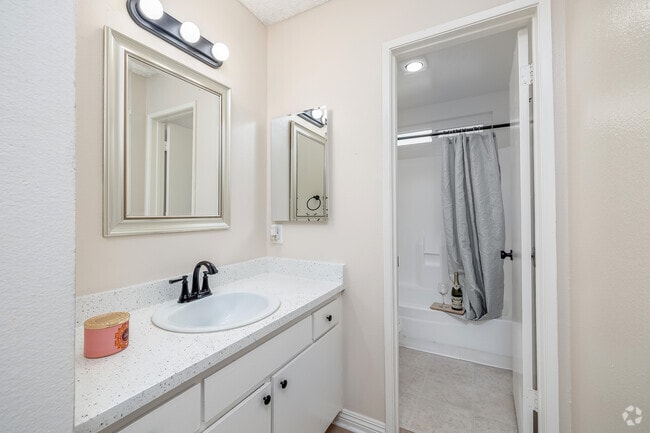 Studio - 500SF - Bathroom - DOTY (Ocean Breeze)