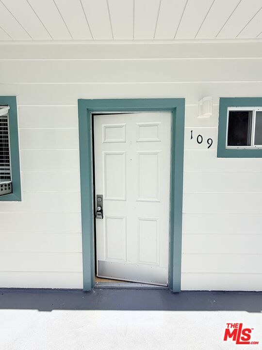 Photo - 11738 Mayfield Ave Unit 109