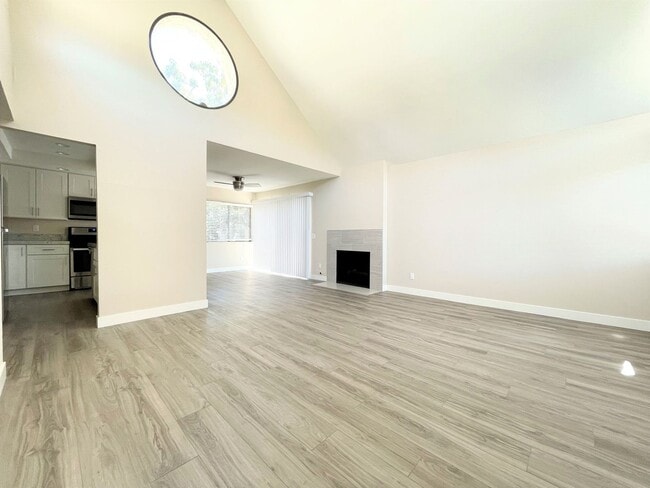 Photo - REMODELED Condo in Melrose Park!