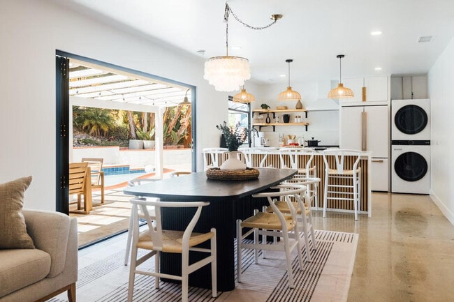 Photo - 4866 Hillside Dr Unit ID1382142P