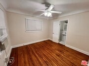 Photo - 496 E 52nd St