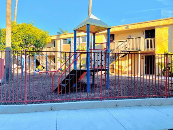 PLAYGROUND - La Mesa Highview Apartments