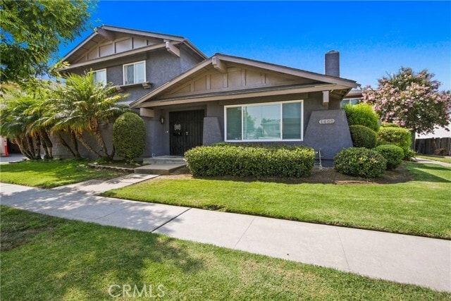 Building Photo - 1400 Eastpark Dr Unit 4