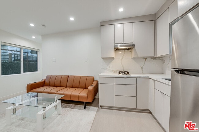 Photo - 8710 Chalmers Dr