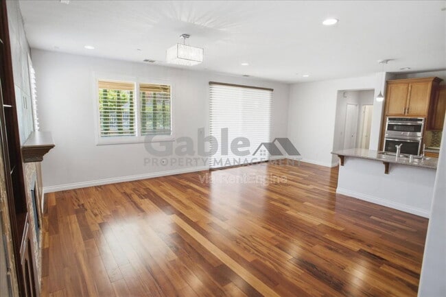 Photo - 28625 Stonegate Ct