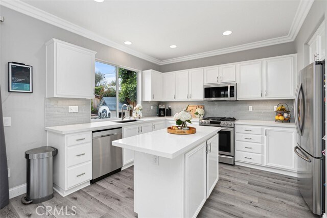 Photo - 19 Radiance Ln House