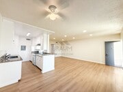 Photo - 6041 Whitsett Ave Unit 303