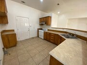 Photo - Victorvillle 3+2 Available Now!