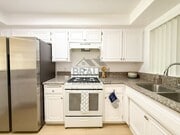 Photo - 11839 Burbank Blvd Unit 1
