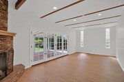 Photo - 746 N Catalina St