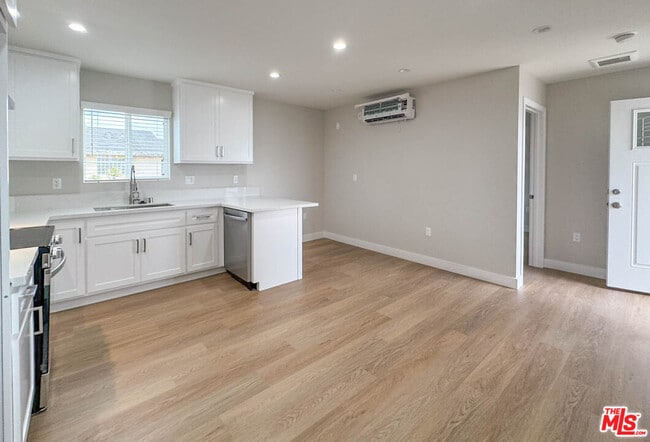 Photo - 316 Ximeno Ave