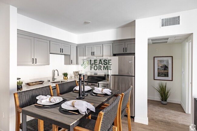 Photo - 14526 Kittridge St Unit 701