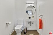 Photo - 140 S Gramercy Pl Townhome
