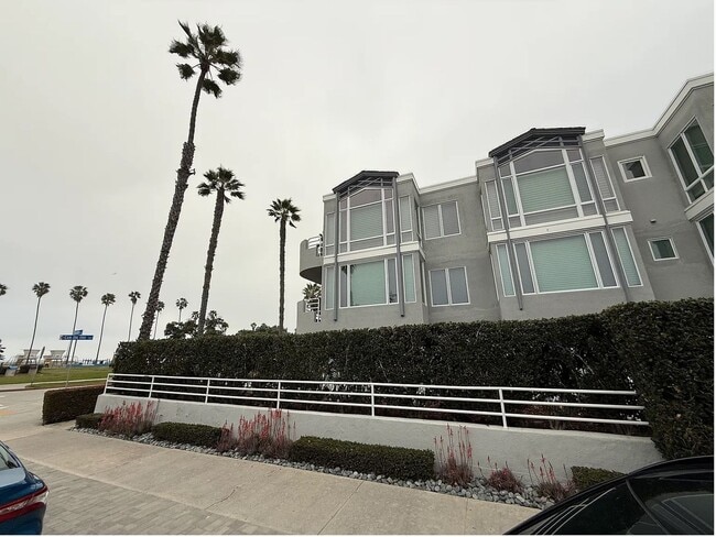 Building Photo - VALLECITOS - YOUR LUXURIOUS OCEANFRONT BEA... Unit 101