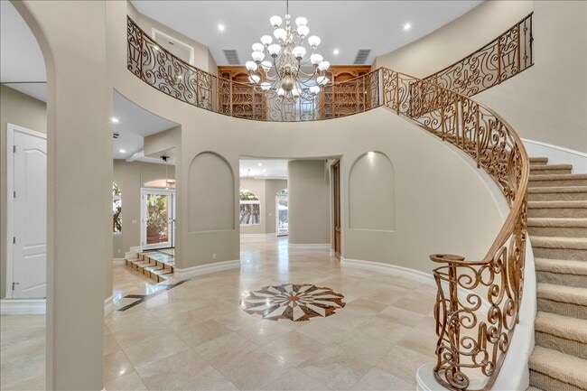 Photo - 5150 Teesdale Ave