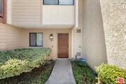 Photo - 5720 Owensmouth Ave Townhome