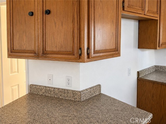 Photo - 715 S Walnut Ave
