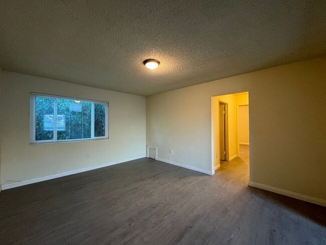 Building Photo - 2230 Wall St Unit 2230-1