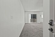 Photo - 15286 Sutton St