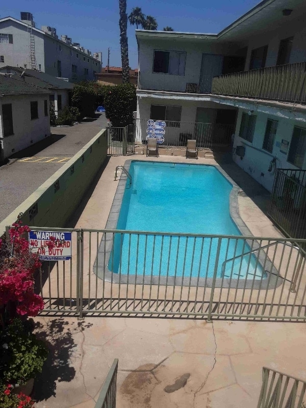 Building Photo - 1713 Scott Rd