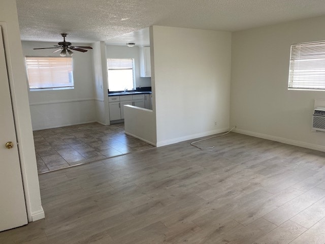 Photo - 6925 Whitsett Ave