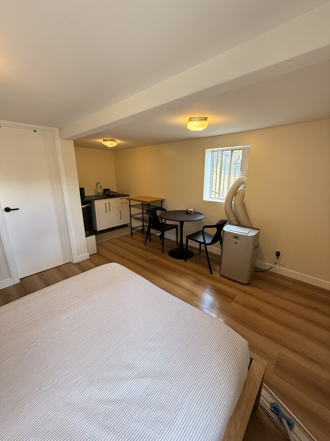 Photo - 1295 Foothill Dr Unit Studio