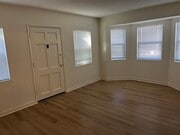 Living room - 322 Cornell Dr Unit Front