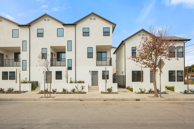 Building Photo - 2154 245th St Unit 1A