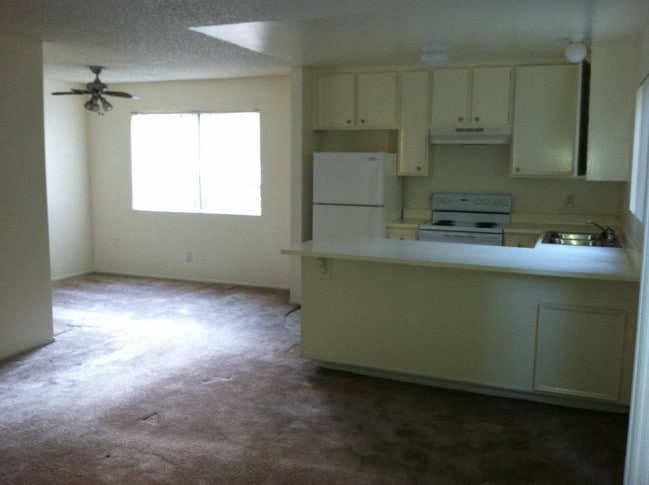 Photo - Mira Monte Apartments