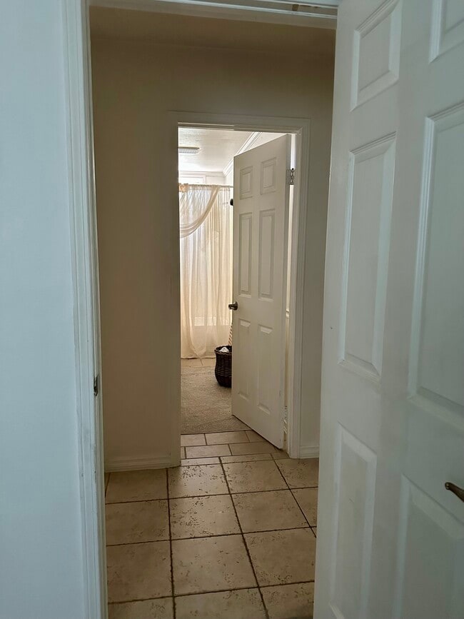 Photo - 20829 Marshall Way