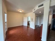 Photo - 1154 Bellevue Ave Apartments